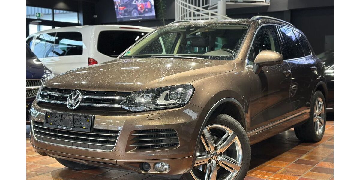 VW Touareg 253.809 km 11.899 &euro; Bonn 53177