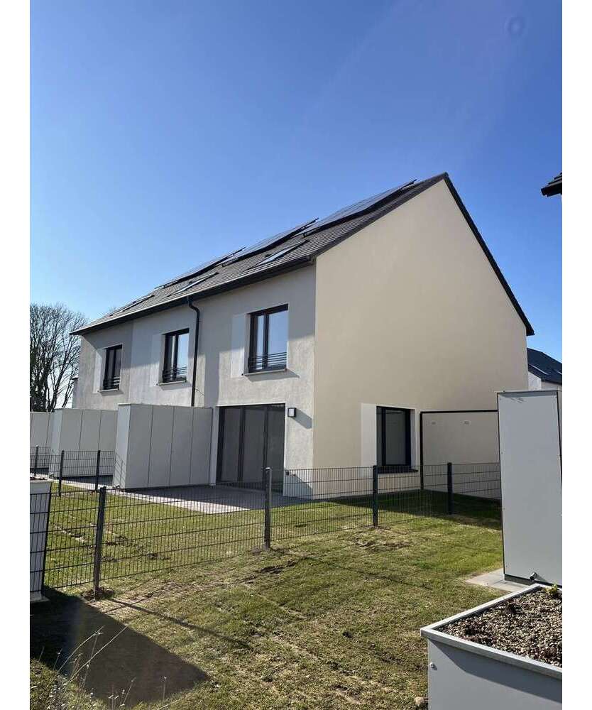Haus zum Mieten in Kerpen Türnich 2.060 € 144.9 m²