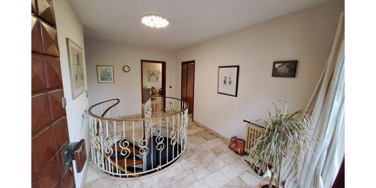 Bungalow Niederkassel Rheidt - 5 Zimmer, 135 m&sup2;, 549.000&euro; | Angebot:25909589