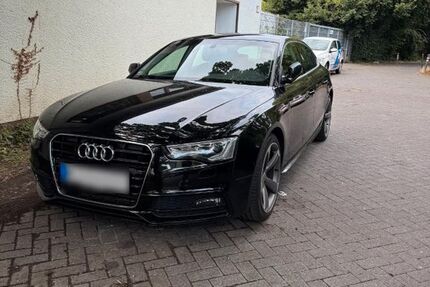 Audi A5 163.000 km 11.900 &euro; Köln 51103