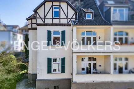 Haus Bonn - Alt Godesberg Alt Godesberg - 10 Zimmer, 227 m&sup2;, 759.000&euro; | Angebot:27588950