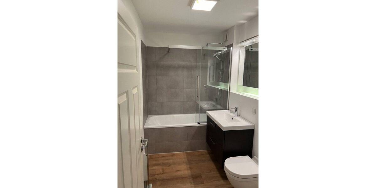 Etagenwohnung Hilden Kalstert - 2 Zimmer, 57 m&sup2;, 205.000&euro; | Angebot:26877101