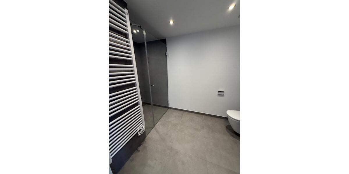 Etagenwohnung Bergisch Gladbach Paffrath - 2 Zimmer, 73 m&sup2;, 1.100&euro; | Angebot:23633156