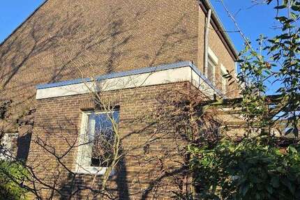 Haus zum Kaufen in Leverkusen 585.000 € 132 m² 4 zimmer