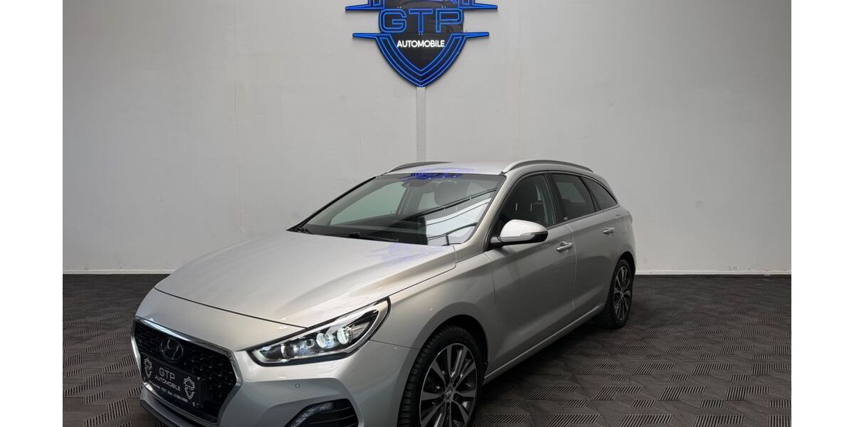 Hyundai i30 149.000 km 12.990 &euro; Alfter 53347