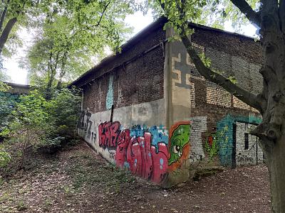 SELTENE GELEGENHEIT MIT ENTWICKLUNGSPOTENZIAL - Grundstück Köln Rodenkirchen | Angebot:26984328