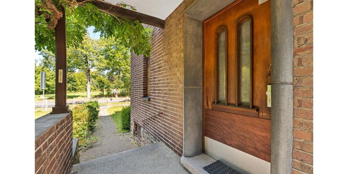 Einfamilienhaus Köln Kalk - 6 Zimmer, 160 m&sup2;, 599.000&euro; | Angebot:26223472