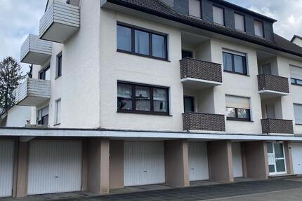 Helle 2 Zimmerwohnung mit Balkon, Garage und großen Kellerraum 2 zimmer
