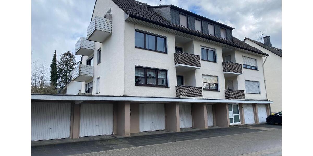 Helle 2 Zimmerwohnung mit Balkon, Garage und großen Kellerraum 2 zimmer