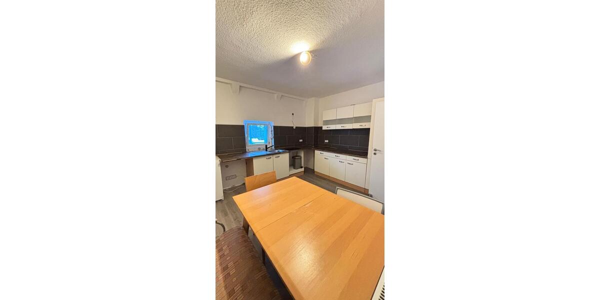 Schöne 3 Zimmerwohnung 65 Quadratmeter in ruhige Lage 3 zimmer