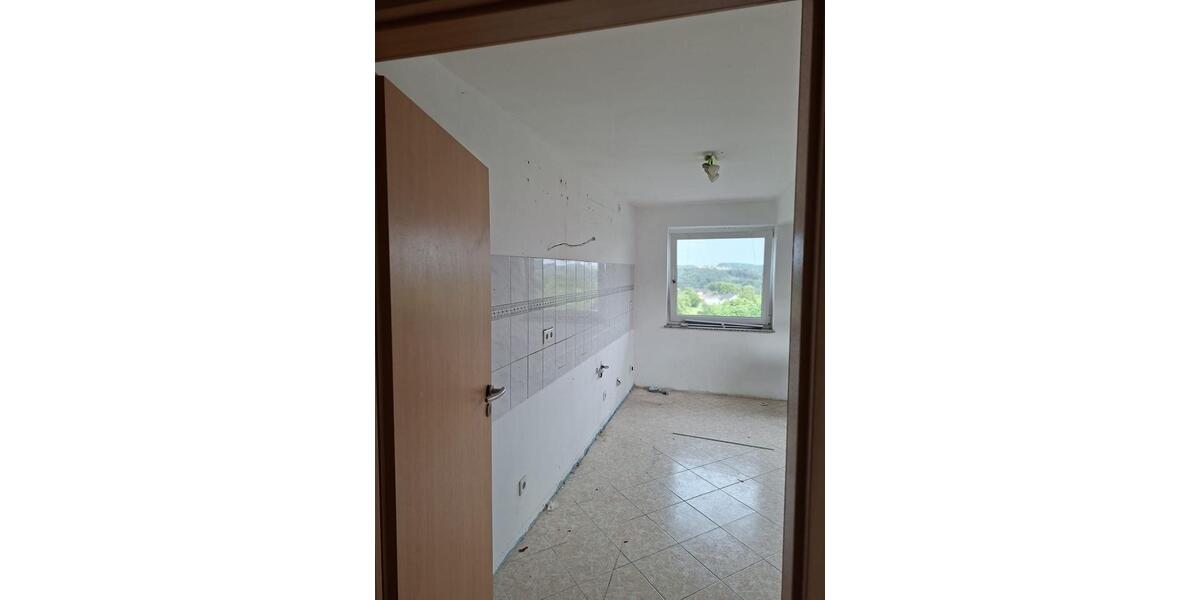 Dachgeschoßwohnung Overath - 4 Zimmer, 92 m&sup2;, 1.200&euro; | Angebot:27545648