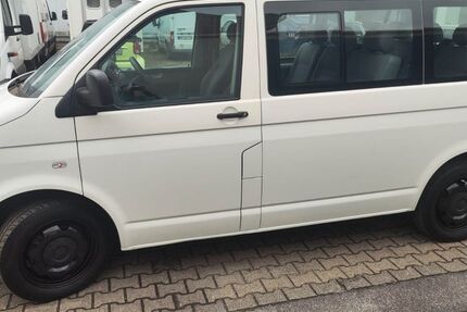 VW T5 Transporter 126.500 km 15.600 € Grevenbroich 41515
