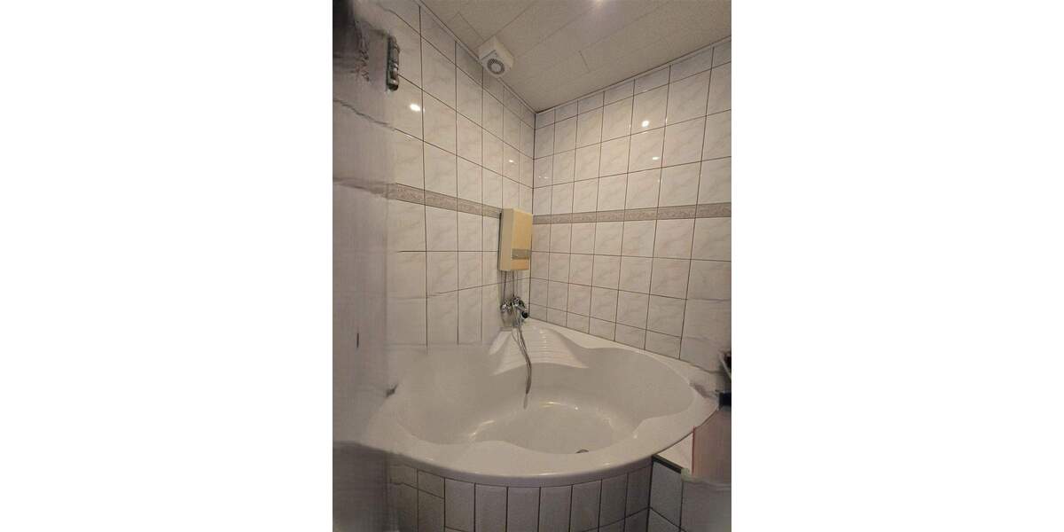 Charmante 4-Zimmer-Wohnung in zentraler Lage 4 zimmer