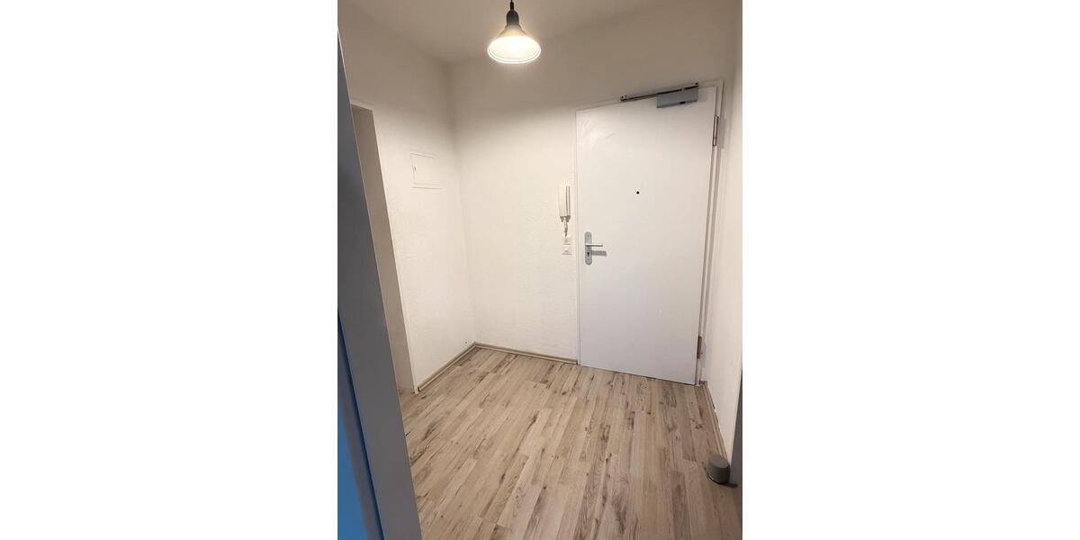 Etagenwohnung Köln Kalk - 3 Zimmer, 72 m&sup2;, 198.000&euro; | Angebot:27157952