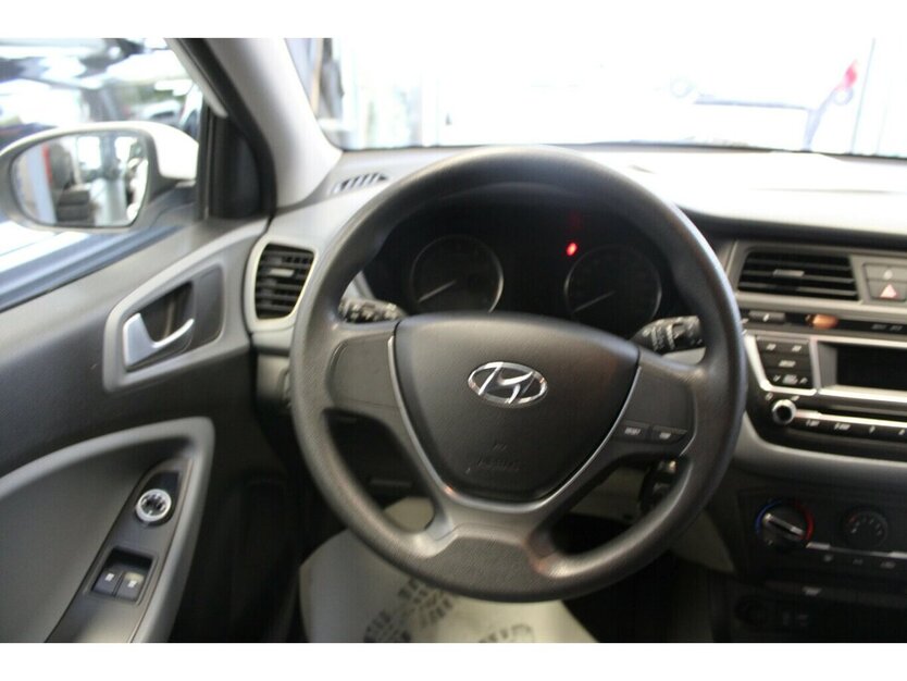 Hyundai i20 1.2 Classic 98.650 km 7.980 € Euskirchen 53881