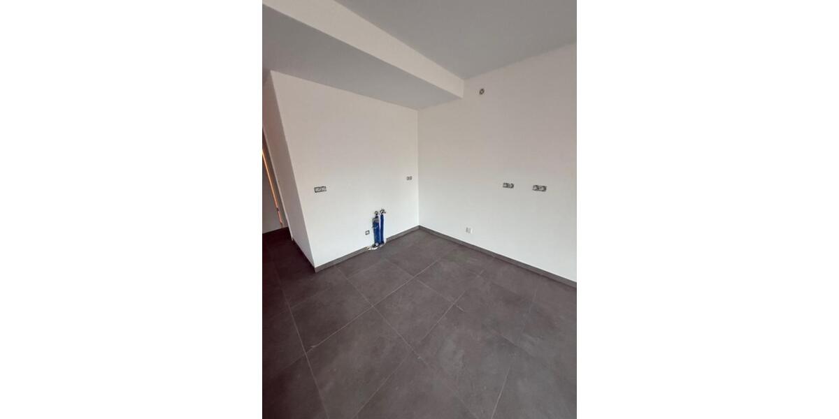 Etagenwohnung Bergisch Gladbach Paffrath - 2 Zimmer, 73 m&sup2;, 1.100&euro; | Angebot:23633156