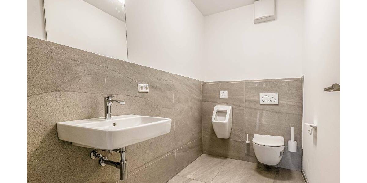 Gewerbeobjekt Hürth Kalscheuren - 4 Zimmer, 226 m&sup2;, 2.938&euro; | Angebot:24056757