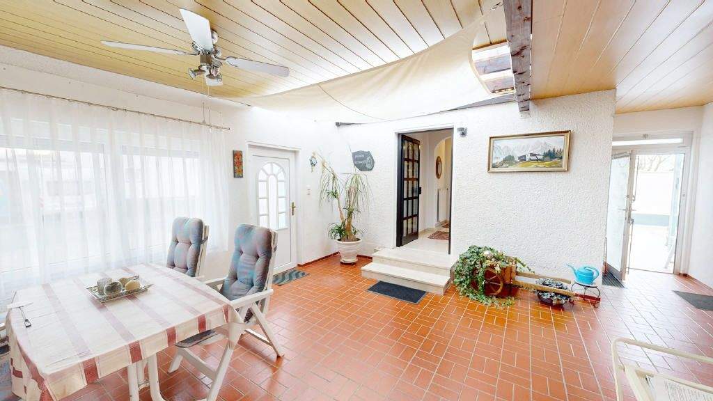 Einfamilienhaus Erftstadt Lechenich - 4 Zimmer, 107 m&sup2;, 275.000&euro; | Angebot:25703235
