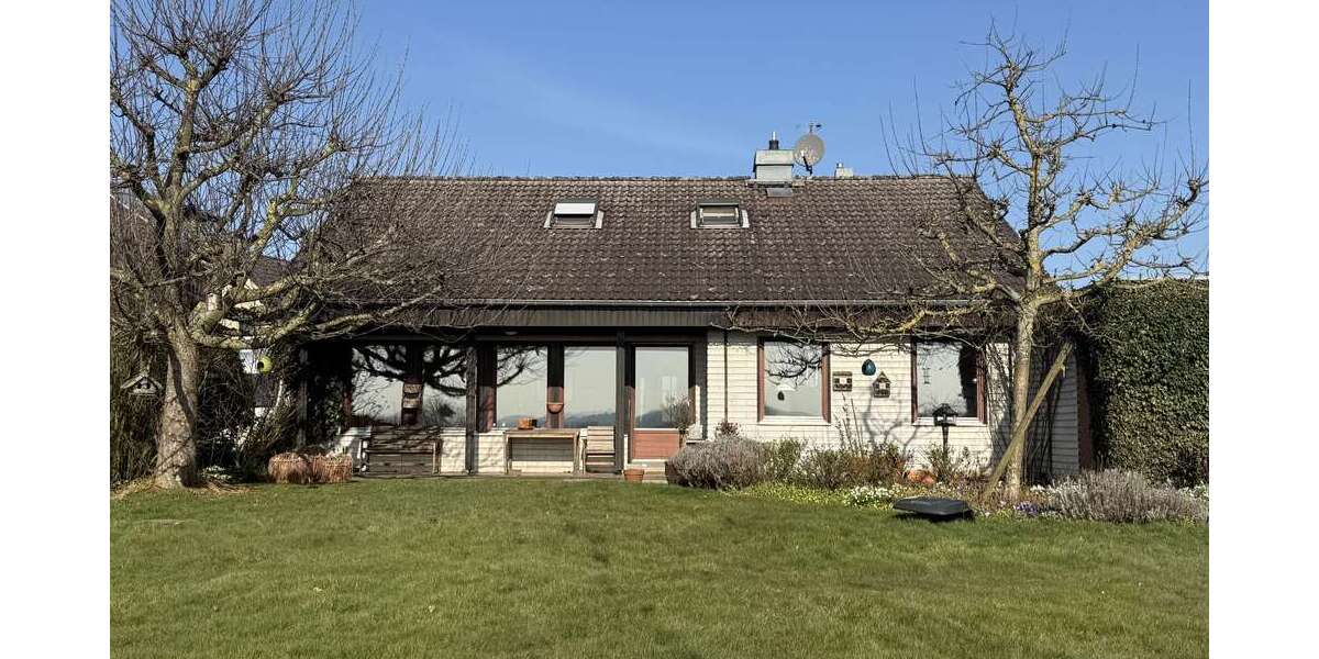 Haus zum Mieten in Hennef 1.300 € 162 m² 5 zimmer