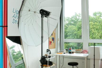 Co-Working Space Fotostudio Mitnutzung Schreibtisch zimmer