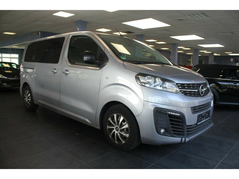 Vivaro -1.5 D - 9-Sitzer - Schiebetüre 2x - Navi