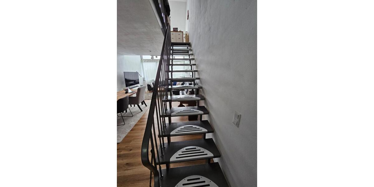 Maisonettenwohnung Köln Kalk - 2.5 Zimmer, 64 m&sup2;, 310.000&euro; | Angebot:26350141