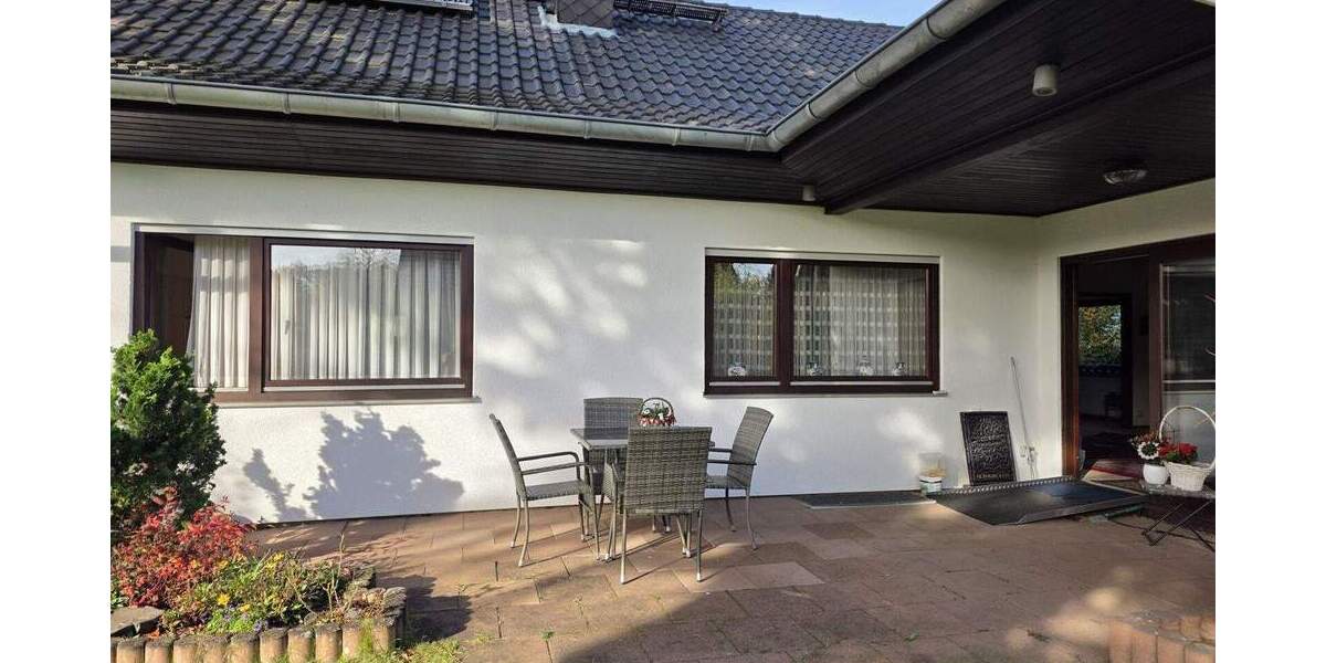 Mehrfamilienhaus, Wohnhaus Sankt Augustin Hangelar - 6 Zimmer, 202 m&sup2;, 660.000&euro; | Angebot:23944843