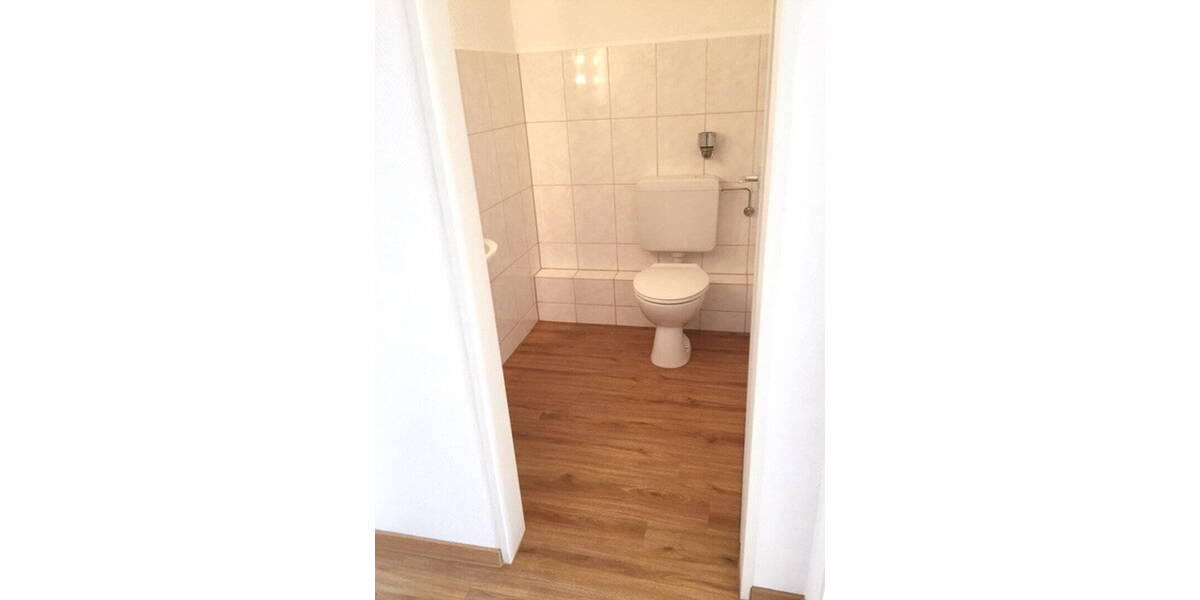 Etagenwohnung Siegburg Dreesch - 3 Zimmer, 105 m&sup2;, 1.195&euro; | Angebot:26801706