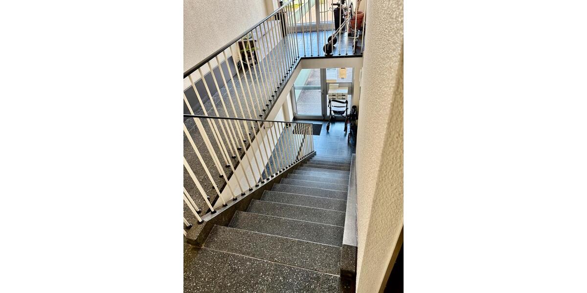 Etagenwohnung Köln Heimersdorf - 3 Zimmer, 82 m&sup2;, 349.000&euro; | Angebot:26875516