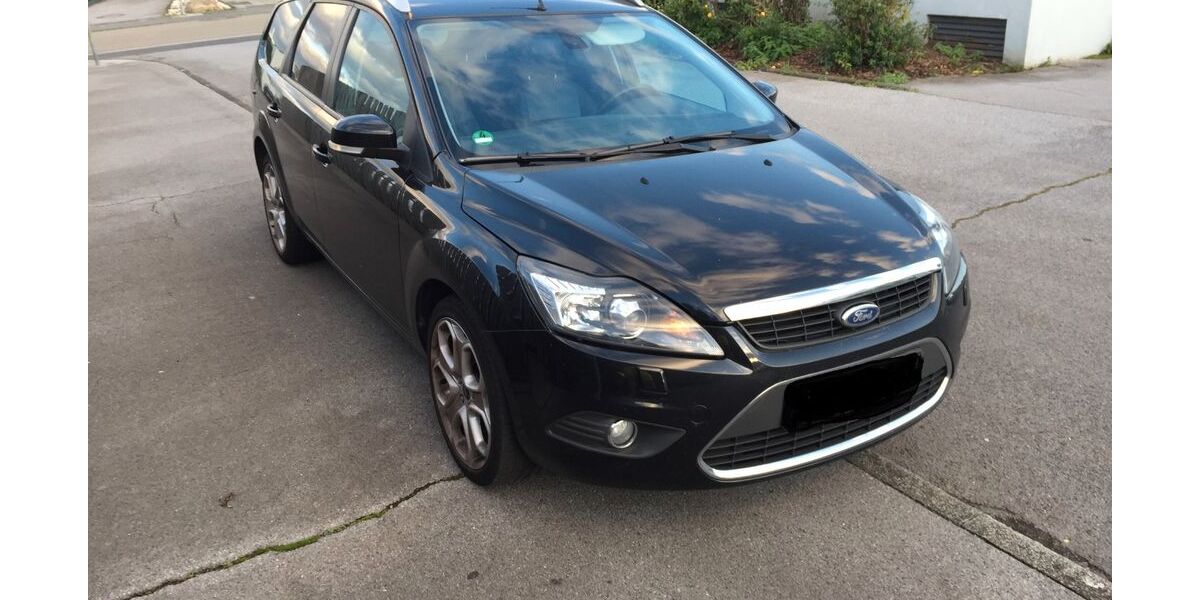 Ford Focus 127.400 km 5.699 &euro; Frechen 50226