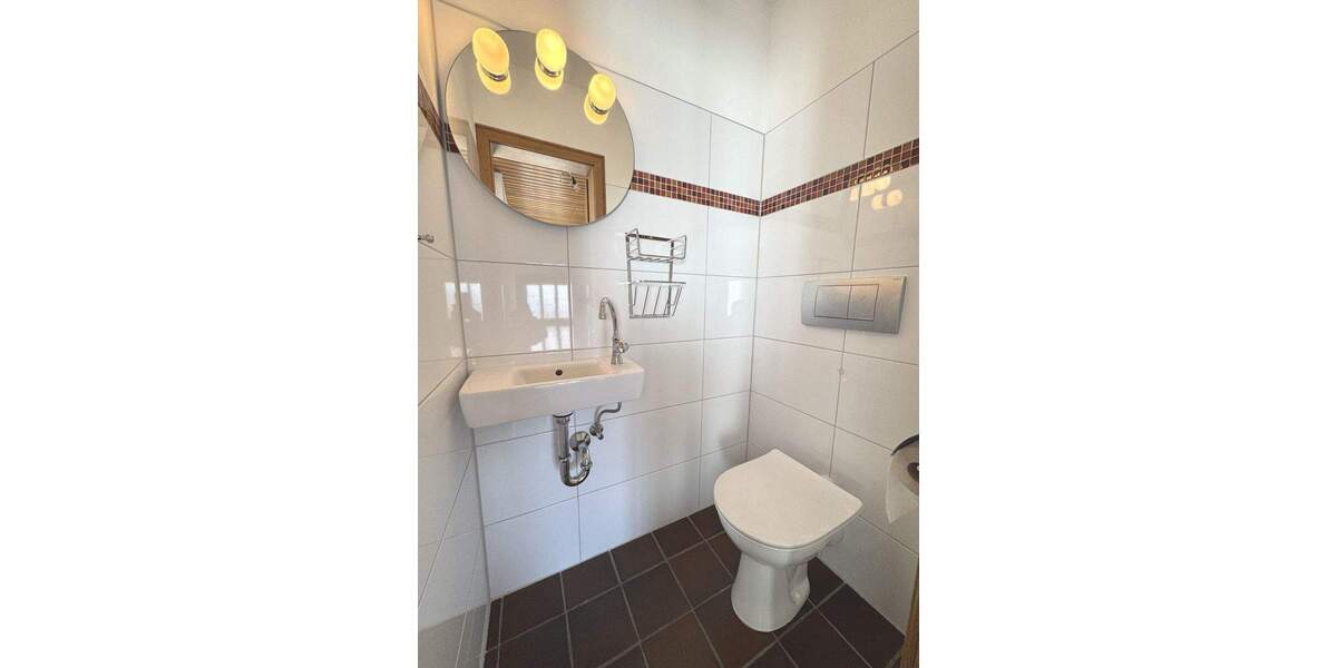 Reihenmittelhaus Burscheid - 6 Zimmer, 122 m&sup2;, 395.000&euro; | Angebot:24437255