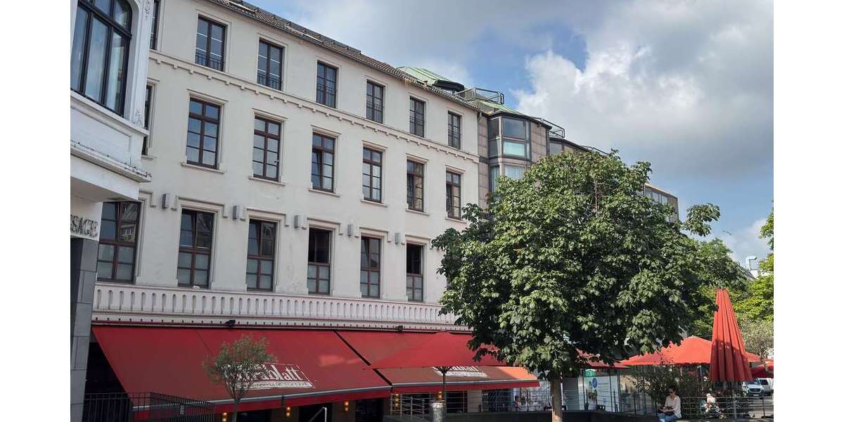Etagenwohnung Bonn Gronau - 4 Zimmer, 96 m&sup2;, 1.443&euro; | Angebot:26030226