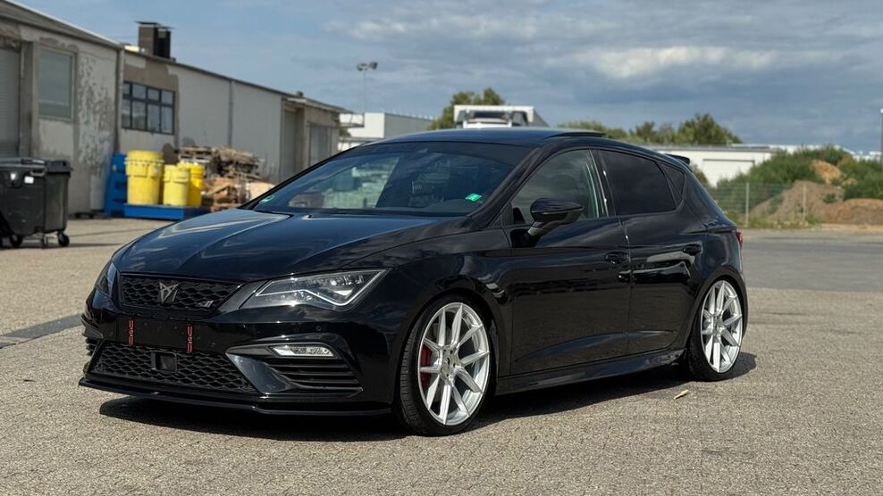 Seat Leon 146.000 km 17.999 € Rommerskirchen 41569