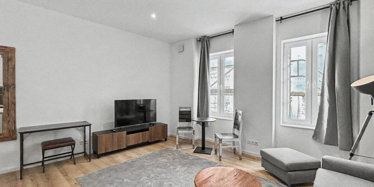Etagenwohnung Köln Altstadt-Nord - 2 Zimmer, 40 m&sup2;, 1.370&euro; | Angebot:26471581