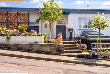 Haus Wermelskirchen - 4 Zimmer, 122 m&sup2;, 395.000&euro; | Angebot:25278730