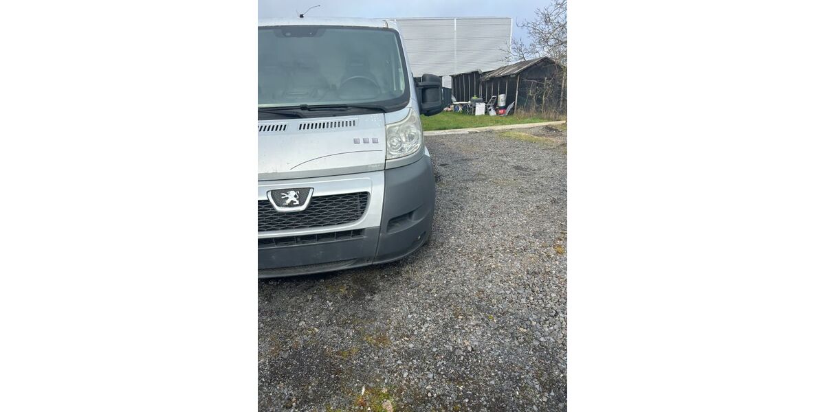 Peugeot Boxer 150.000 km 5.500 &euro; Bonn 53121