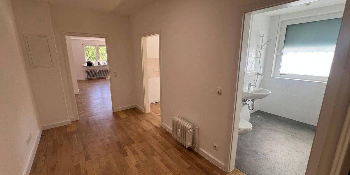 Etagenwohnung Bonn-Beuel Vilich-Rheindorf - 2 Zimmer, 74 m&sup2;, 910&euro; | Angebot:26662850