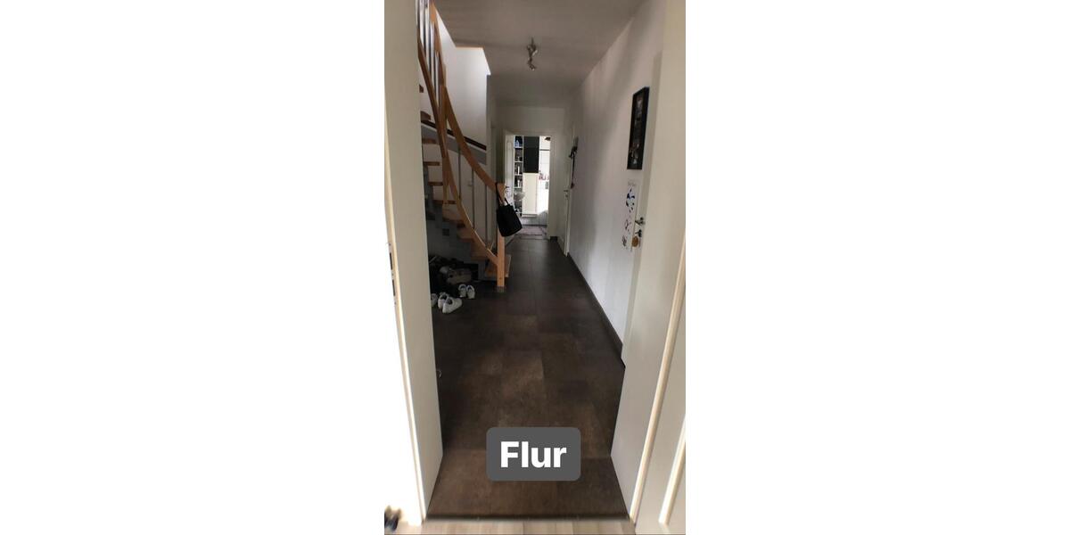 Maisonettenwohnung Solingen Wald - 3 Zimmer, 108 m&sup2;, 180.000&euro; | Angebot:25867305