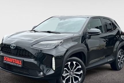 Toyota Yaris Cross 26.255 km 21.979 &euro; Elsdorf (bei Köln) 50189