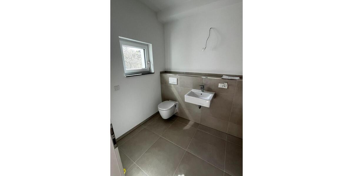 Etagenwohnung Frechen - 4 Zimmer, 175 m&sup2;, 2.975&euro; | Angebot:26073829
