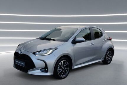 Toyota Yaris 14.970 km 21.990 &euro; Bonn 53119