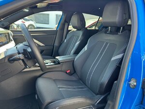 Opel Astra GS KAM NAV SHZ LHZ Frontscheibenheiz. 360° K 9.900 km 28.900 &euro; HAAN 42781