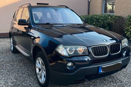 BMW X3 323.000 km 3.800 &euro; Bergisch Gladbach 51467