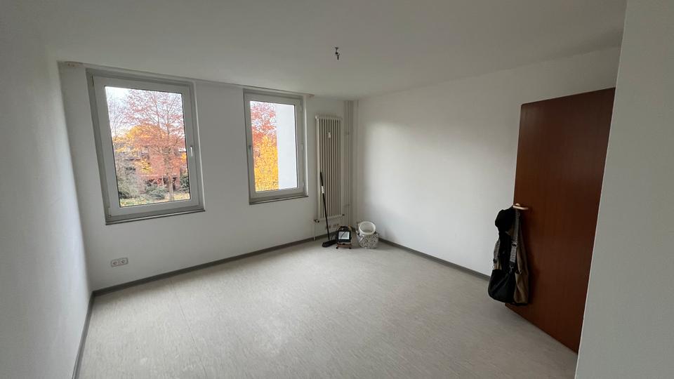Etagenwohnung Bonn Tannenbusch - 2 Zimmer, 39 m&sup2;, 550&euro; | Angebot:25448273