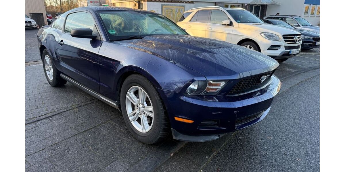 Ford Mustang 75.000 km 13.999 &euro; Bonn 53127