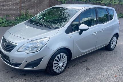 Opel Meriva 124.000 km 3.500 € Köln 50739