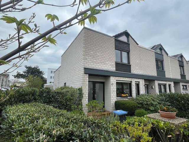 Haus zum Kaufen in Köln 780.000 € 131 m²
