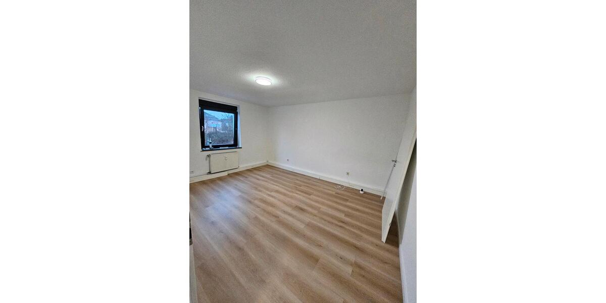 Etagenwohnung Solingen Höhscheid - 2 Zimmer, 51 m&sup2;, 700&euro; | Angebot:26253456