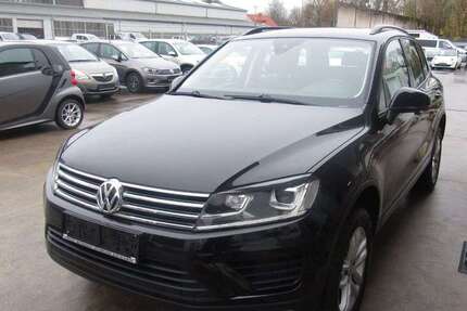 VW Touareg 74.600 km 29.800 € Leverkusen 51371