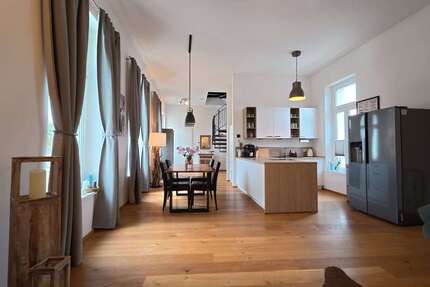 Wohnung zum Kaufen in Wesseling 464.900 € 116 m²